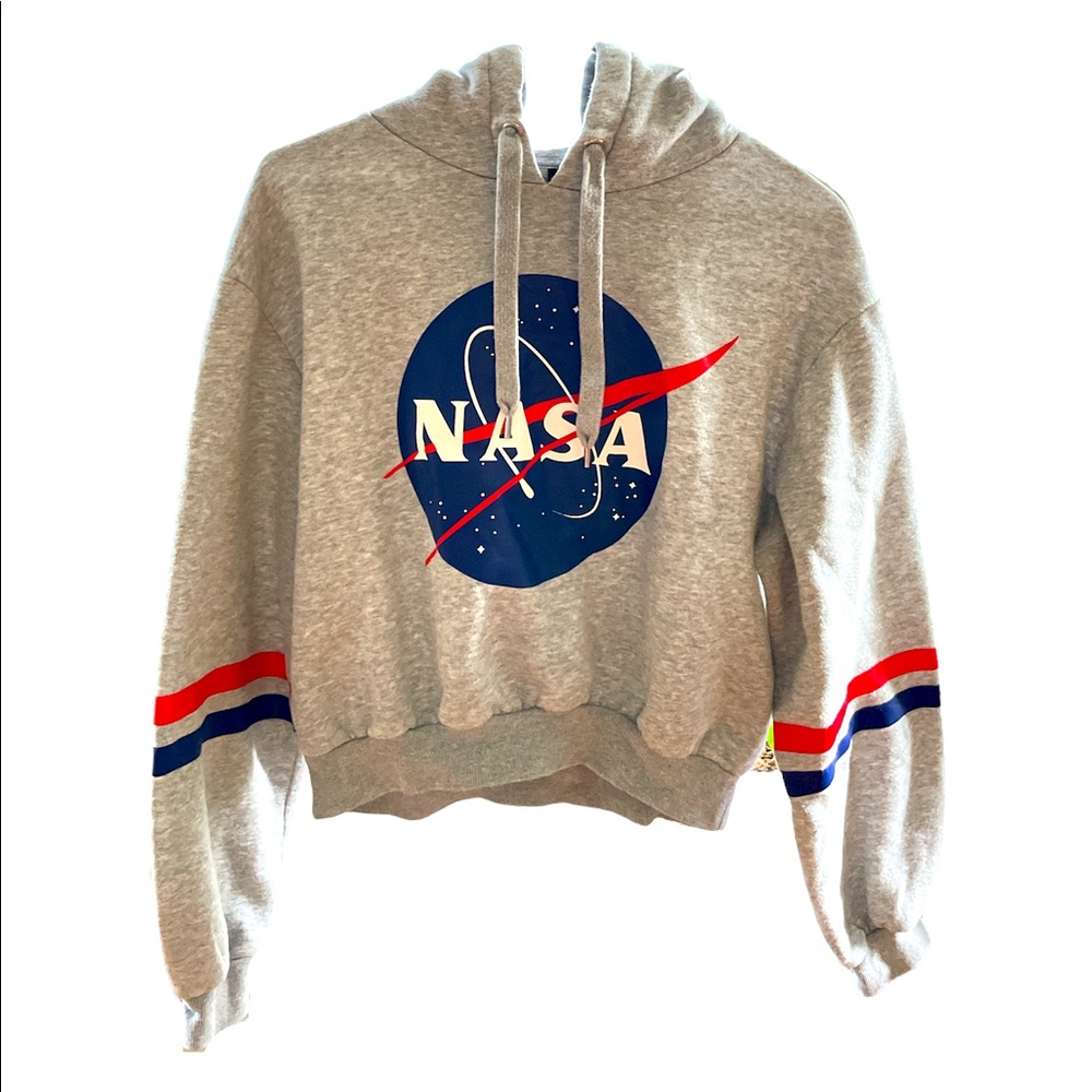 H&M Crop Sweater with hoodie